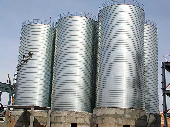 spiral steel silo supplied by flyer