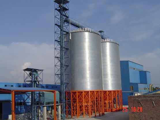 steel silo for storing iron ore.jpg